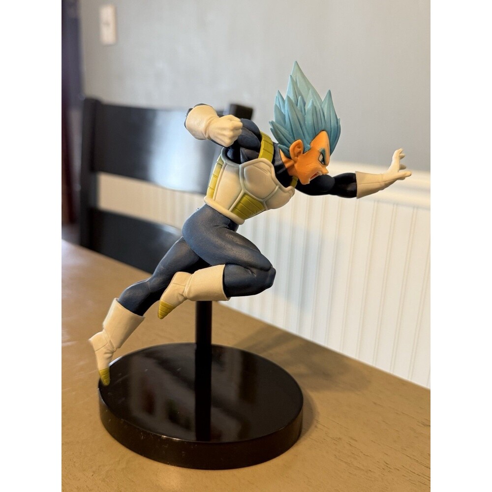 Dragon Ball Ichiboku Kuji Super Saiyan Evolution Vegeta Figure JAPAN